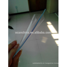 Hoja de PVC 2 mm, lámina transparente rígida de PVC con dos películas de PE para doblar en frío, precio de la hoja de PVC